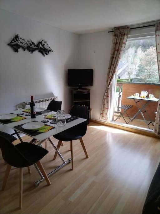 Appartement Dans Une Residence Calme サン・ラリー・スラン エクステリア 写真